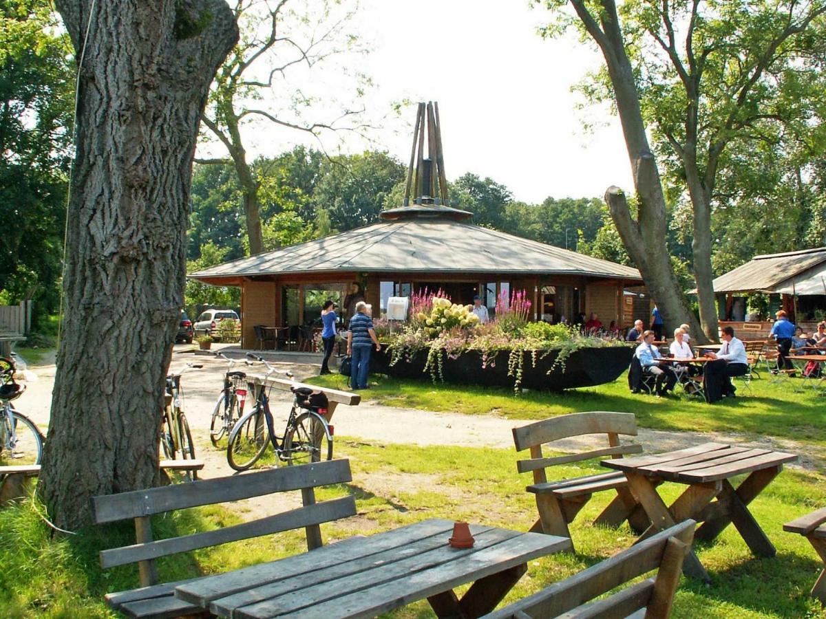 Apartamento Ferienglück in Strandbadnähe von Waren Müritz Exterior foto